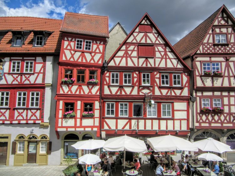 Differences Between Germany and the USA. | My Meena Life