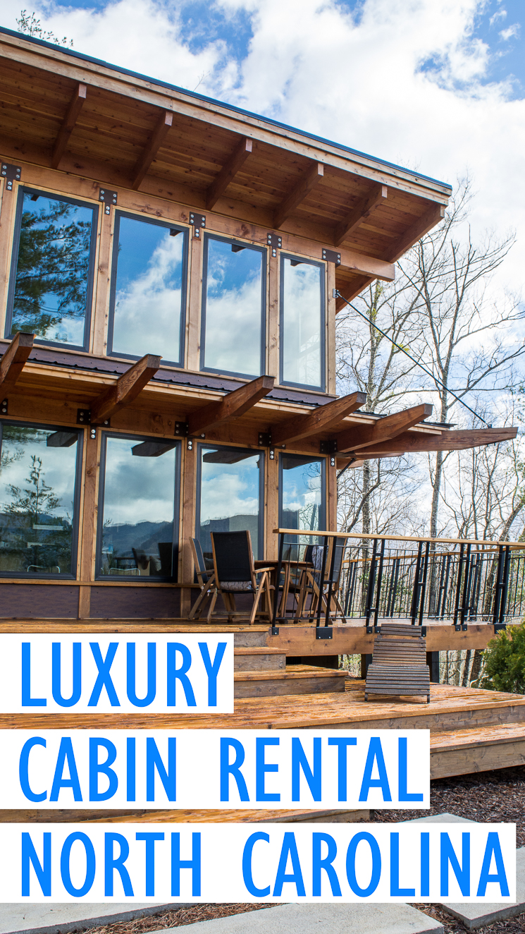 The Stecoah House is a two story luxury cabin rental located 20 minutes from the heart of Bryson City in North Carolina. Its stunning floor to ceiling windows, open loft design, and 180 degree mountain views make it a dreamy vacation spot.