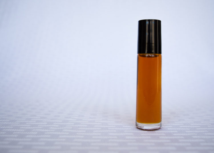 Using Hemp Based CBD Oil for Chronic Pain (Product Review). | My Meena Life Sponsored Content.