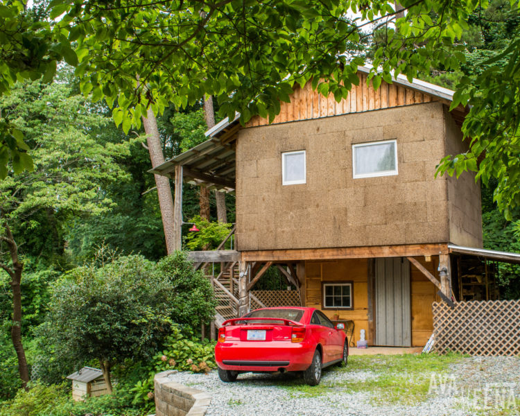 Cozy, Eco-friendly Treehouse in Greensboro, North Carolina. | by Ava of My Meena Life.